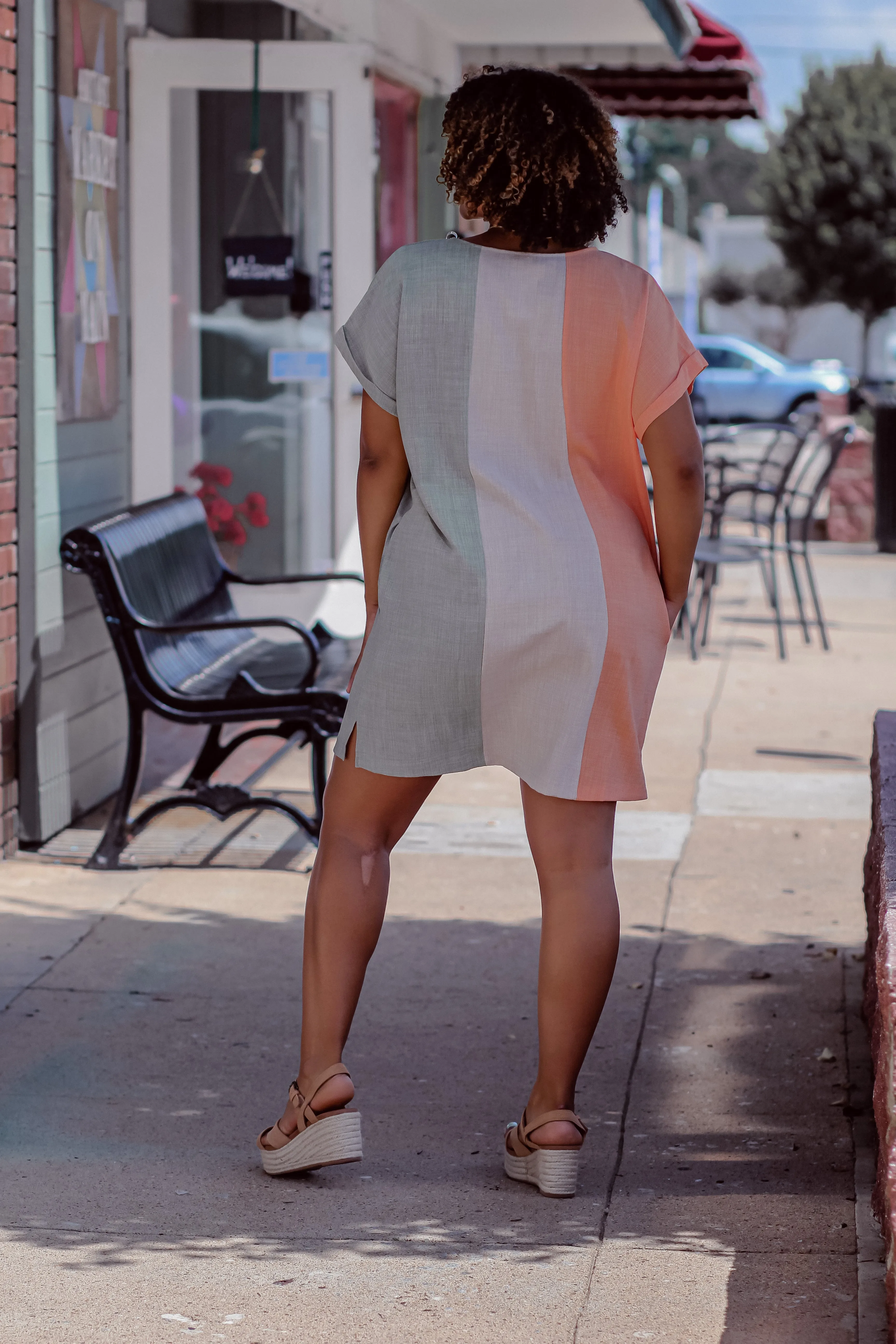 Coral & Sage Color Block V Neck Mini Dress In Regular & Curvy