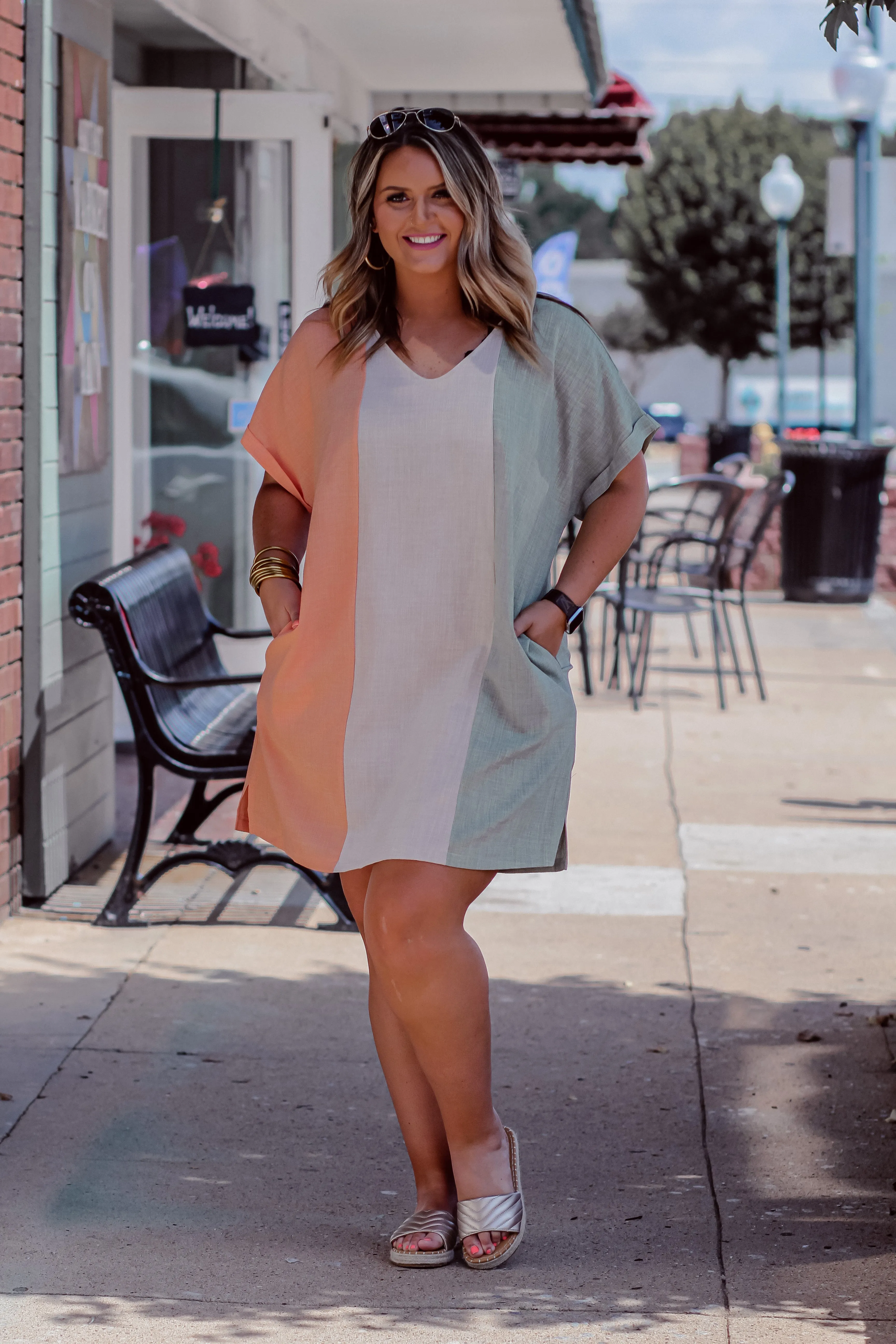 Coral & Sage Color Block V Neck Mini Dress In Regular & Curvy