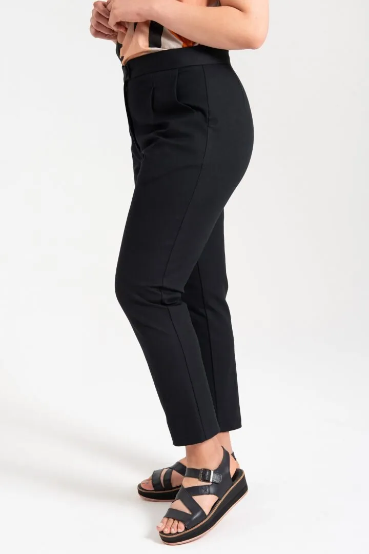 Kuwaii Classic Tailored Pants Black