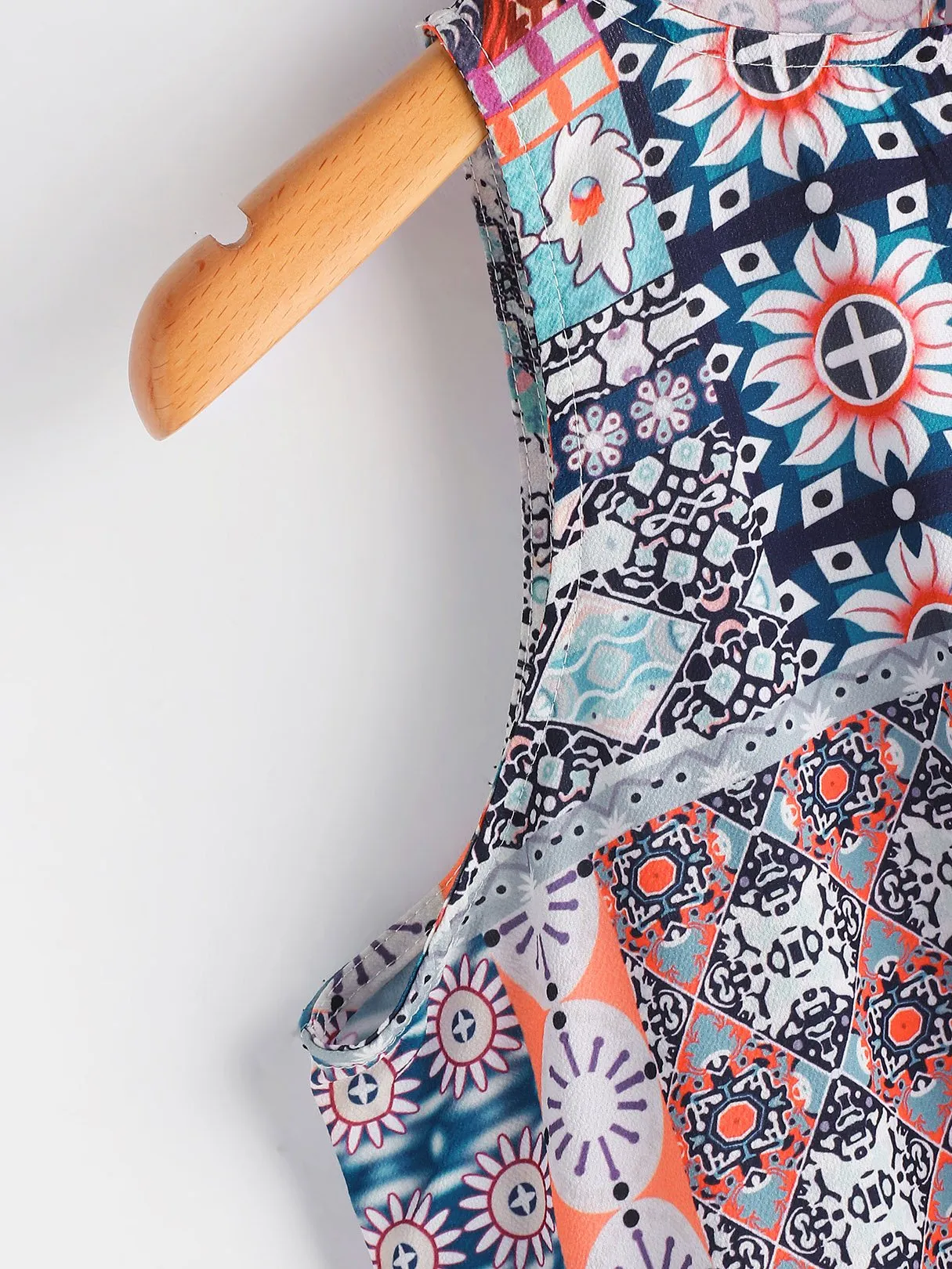 Wholesale Blue Round Neck Sleeveless Tribal Print Casual Dresses