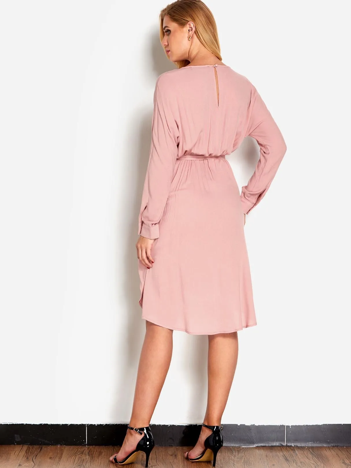 Wholesale Pink Crew Neck Long Sleeve Plain Cut Out Pleated Self-Tie Casual Dress