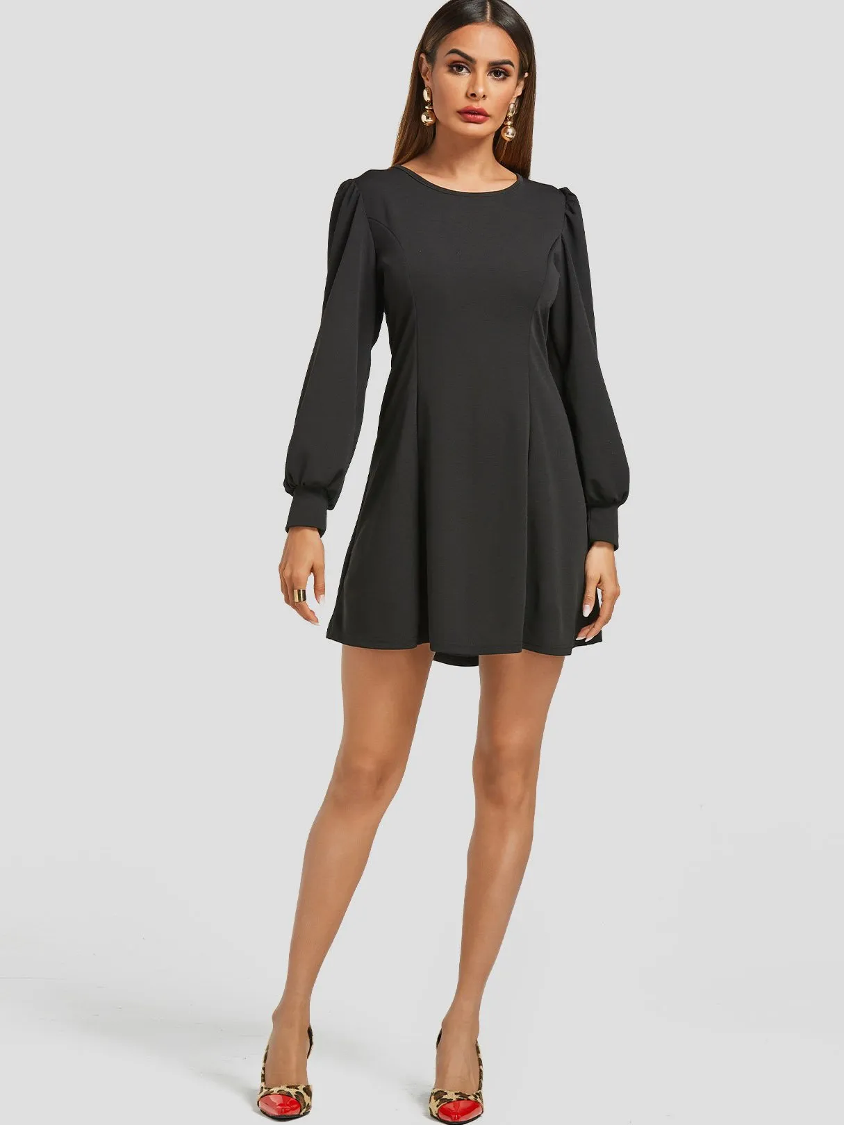 Wholesale Round Neck Plain Long Sleeve Black Casual Dresses